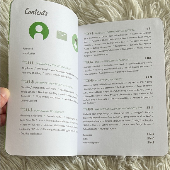 Blog Inc. Book by Joy Deangdeelert Cho, monetize blogging influencer - Picture 8 of 10